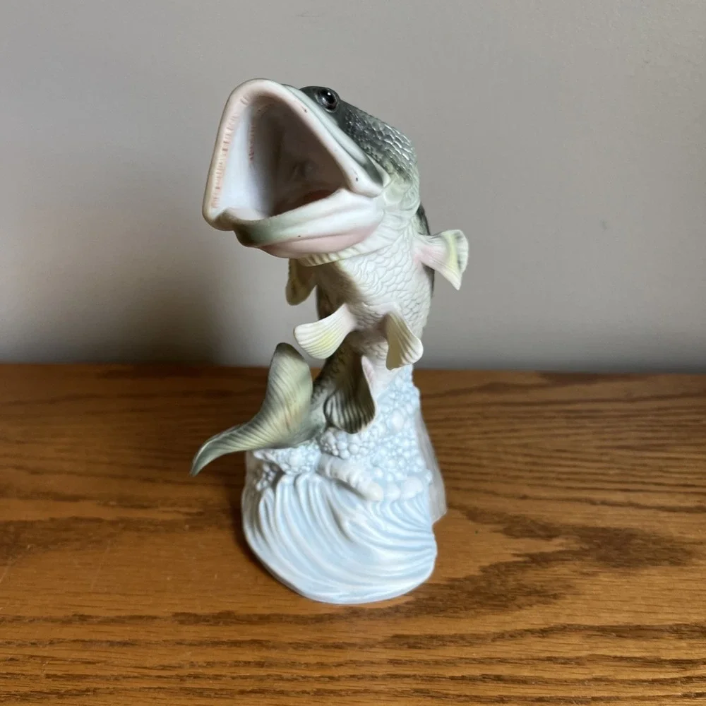 Vintage 1988 Homco Masterpiece Porcelain Figurine Large Mouth Bass Fish